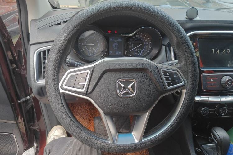 Used JMC Yusheng S350 2016 2.0T Automatic 2WD Gasoline Luxury Version with Sunroof 7 Seats Steering Wheel