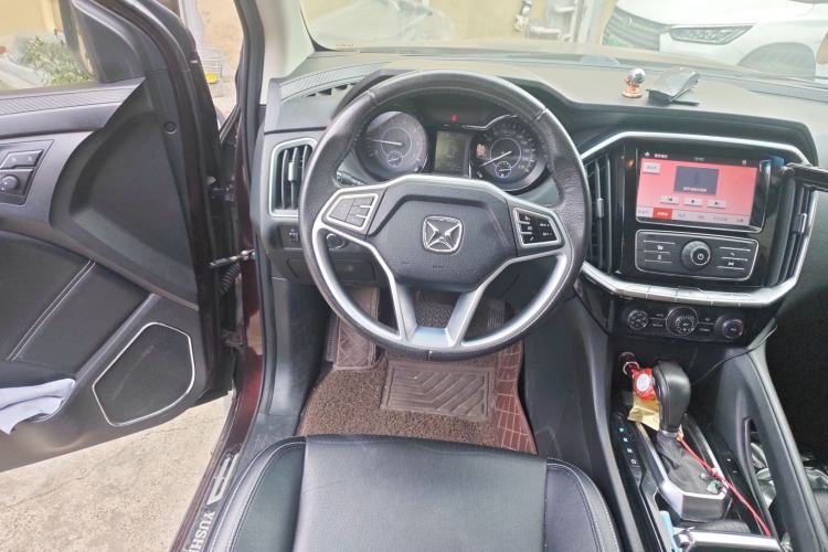 Used JMC Yusheng S350 2016 2.0T Automatic All-Wheel Drive Gasoline Ultra-Luxury 7-Seater Steering Wheel