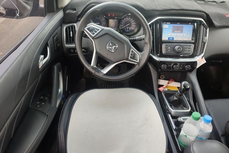 Used JMC Yusheng S350 2016 2.0T Manual 4x4 Gasoline Luxury Sunroof Version 5 Seats Steering Wheel