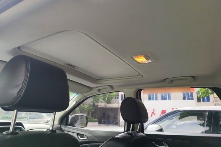 Used JMC Yusheng S350 2016 2.0T Automatic All-Wheel Drive Gasoline Ultra-Luxury 7-Seater Headliner