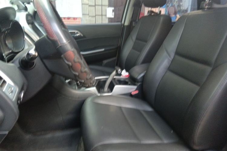 Used JMC Yusheng S350 2016 2.4T Automatic 4x4 Diesel Luxury 5-Seater Left Front Seat