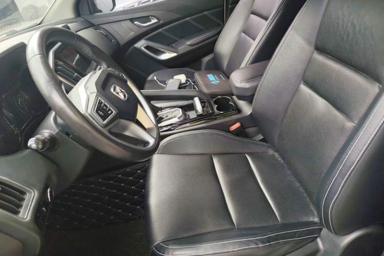 Used JMC Yusheng S350 2016 2.0T Automatic All-Wheel Drive Gasoline Ultra-Luxury 7-Seater Left Front Seat