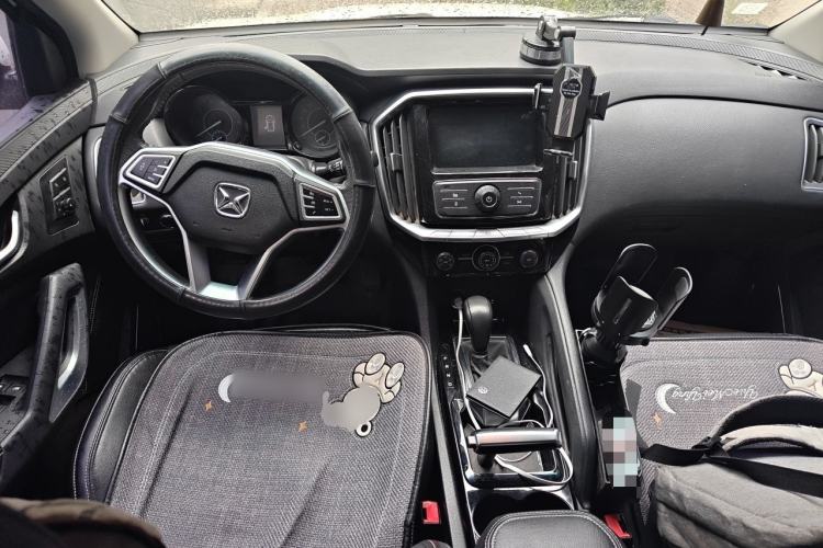 Used JMC Yusheng S350 2016 2.0T Automatic All-Wheel Drive Gasoline Ultra-Luxury 5-Seater Center Console
