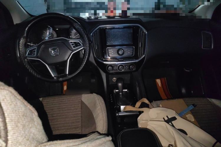 Used JMC Yusheng S350 2016 2.0T Automatic All-Wheel Drive Gasoline Ultra-Luxury 5-Seater Center Console