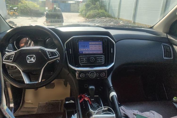 Used JMC Yusheng S350 2016 2.0T Automatic Two-Wheel Drive Gasoline Luxury Edition 5 Seats Center Console