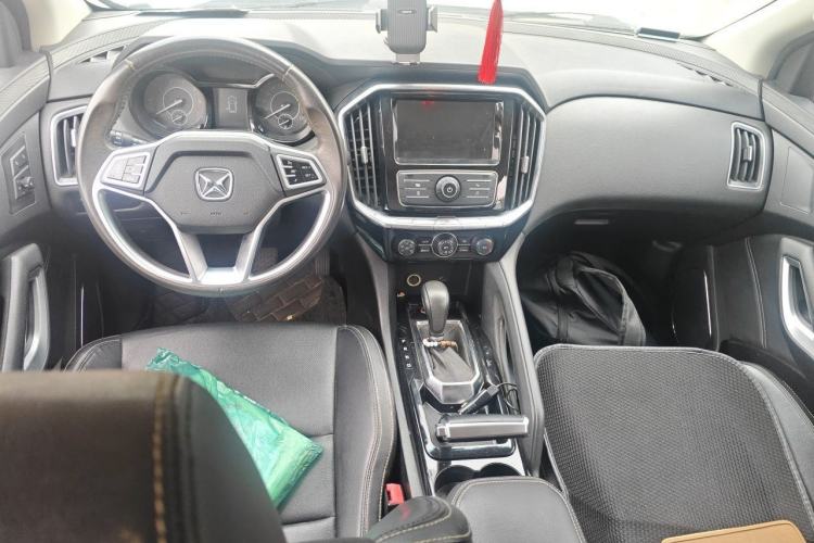 Used JMC Yusheng S350 2016 2.0T Automatic 2WD Gasoline Luxury Version with Sunroof 7 Seats Center Console