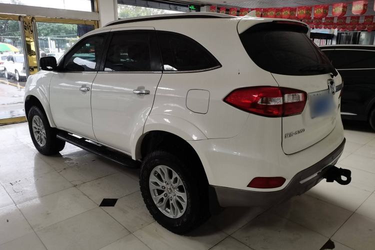Used JMC Yusheng S350 2016 2.0T Automatic All-Wheel Drive Gasoline Luxury Version with Sunroof 5 Seats Exterior 3