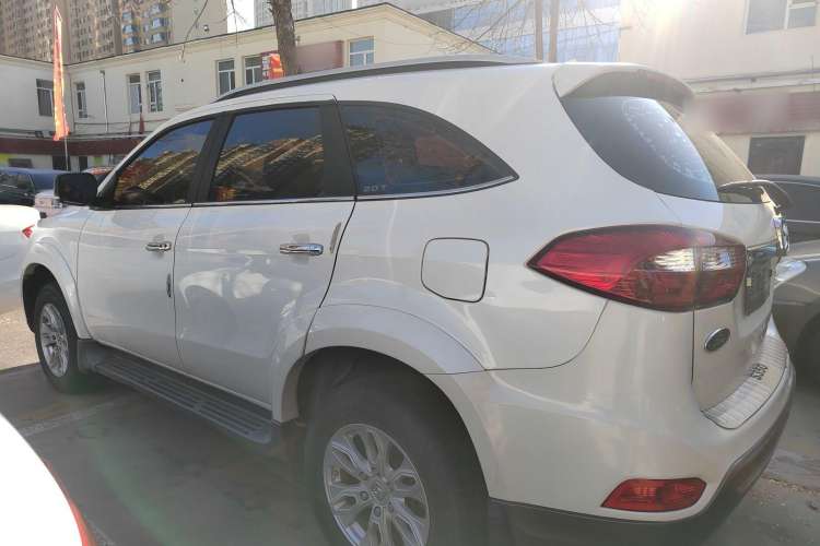 Used JMC Yusheng S350 2016 2.0T Automatic Two-Wheel Drive Gasoline Luxury Version with Sunroof 5 Seats Exterior 5