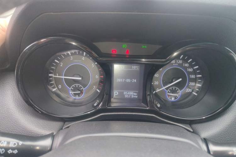 Used JMC Yusheng S350 2016 2.0T Automatic 2WD Gasoline Luxury 7-Seater Instrument Cluster