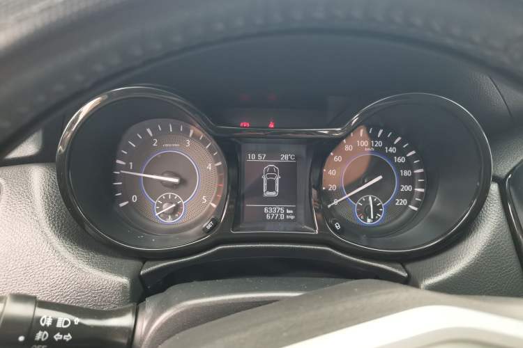 Used JMC Yusheng S350 2016 2.4T Manual 4x4 Diesel Luxury Edition 5-Seater Instrument Cluster