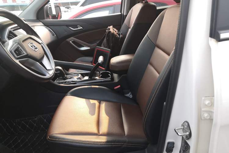 Used JMC Yusheng S350 2016 2.0T Automatic All-Wheel Drive Gasoline Ultra-Luxury 5-Seater Left Front Seat