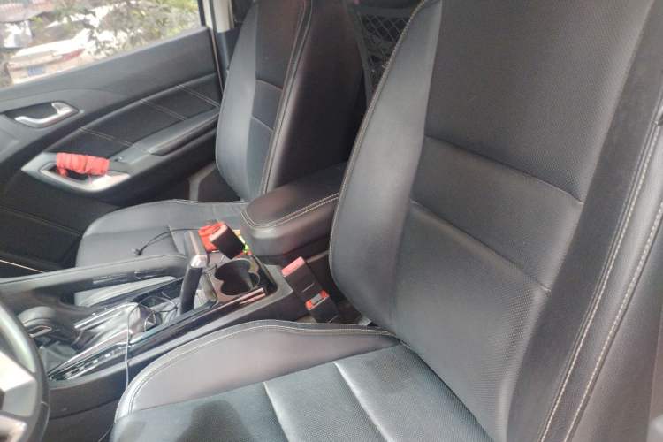 Used JMC Yusheng S350 2016 2.4T Automatic 4x4 Diesel Luxury 5-Seater Left Front Seat