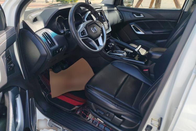 Used JMC Yusheng S350 2016 2.0T Automatic All-Wheel Drive Gasoline Luxury Version with Sunroof 5 Seats Left Front Seat