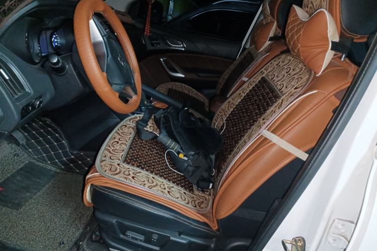 Used JMC Yusheng S350 2016 2.0T Automatic All-Wheel Drive Gasoline Luxury Version with Sunroof 5 Seats Left Front Seat