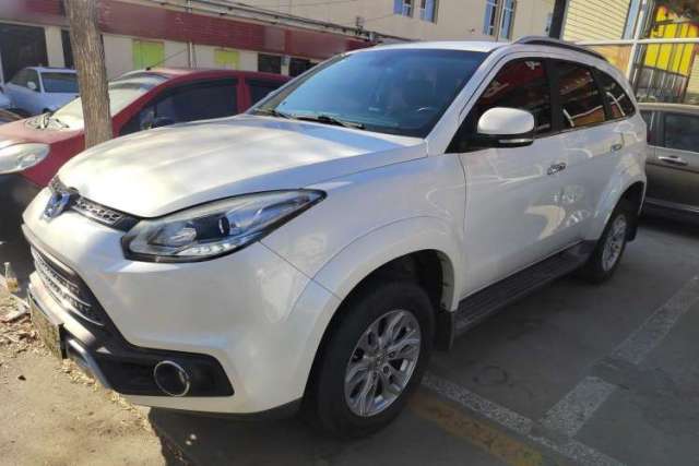 Used JMC Yusheng S350 2016 2.0T Automatic Two-Wheel Drive Gasoline Luxury Version with Sunroof 5 Seats