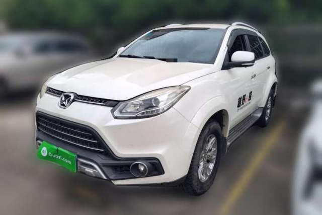 Used JMC Yusheng S350 2016 2.4T Manual 4x4 Diesel Luxury Edition 5-Seater