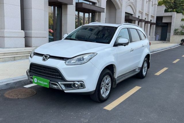 Used JMC Yusheng S350 2016 2.0T Automatic Two-Wheel Drive Gasoline Luxury Version with Sunroof 5 Seats