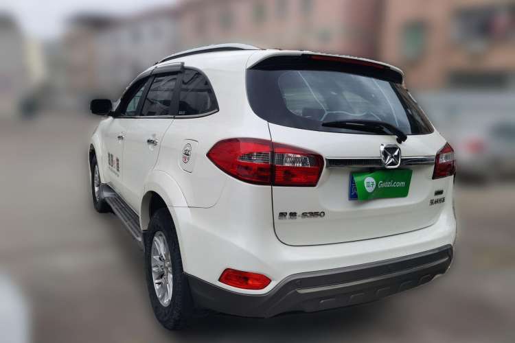 Used JMC Yusheng S350 2016 2.4T Manual 4x4 Diesel Luxury Edition 5-Seater Rear Left 45 Deg