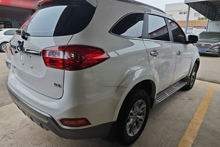 Used JMC Yusheng S350 2016 2.0T Automatic Two-Wheel Drive Gasoline Luxury Edition 5 Seats Rear Right 45 Deg