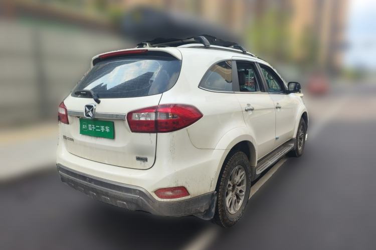 Used JMC Yusheng S350 2016 2.0T Manual 4x4 Gasoline Luxury Version with Sunroof 7 Seats Rear Right 45 Deg