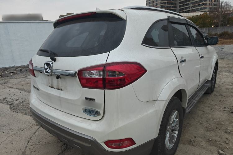 Used JMC Yusheng S350 2016 2.0T Automatic 4x4 Gasoline Luxury Version with Sunroof 7 Seats Rear Right 45 Deg