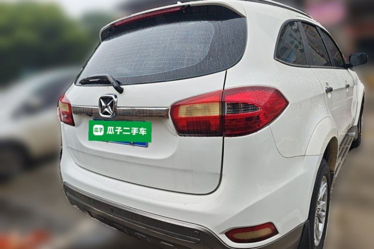 Used JMC Yusheng S350 2016 2.0T Automatic Two-Wheel Drive Gasoline Luxury Version with Sunroof 5 Seats Rear