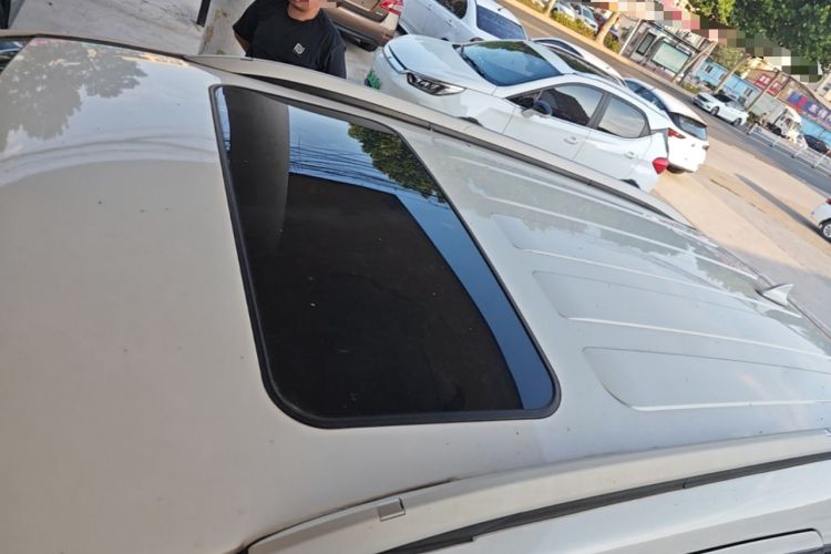 Used JMC Yusheng S350 2016 2.0T Automatic All-Wheel Drive Gasoline Ultra-Luxury 7-Seater Roof