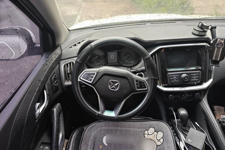 Used JMC Yusheng S350 2016 2.0T Automatic All-Wheel Drive Gasoline Ultra-Luxury 5-Seater Steering Wheel