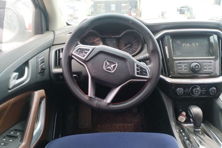 Used JMC Yusheng S350 2016 2.0T Automatic All-Wheel Drive Gasoline Luxury Version with Sunroof 5 Seats Steering Wheel