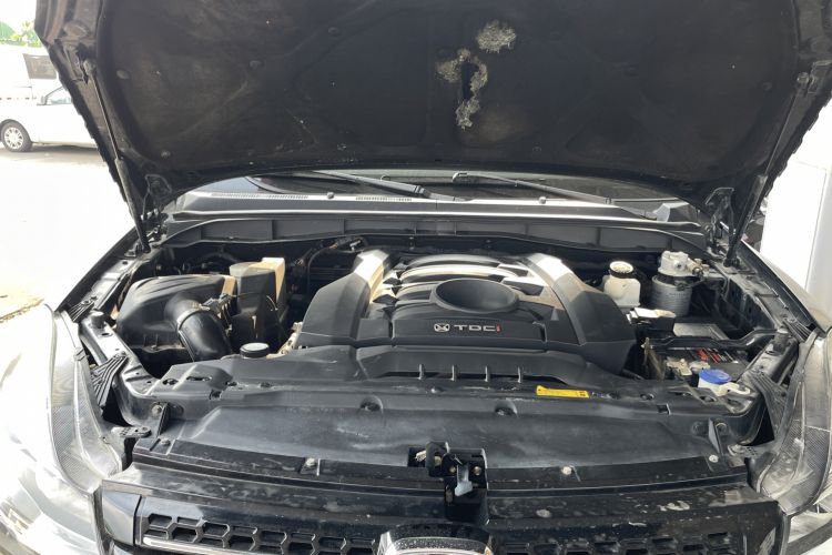Used JMC Yusheng S350 2017 2.0T Manual Two-Wheel Drive Diesel Luxury Edition 5 Seats Engine Bay