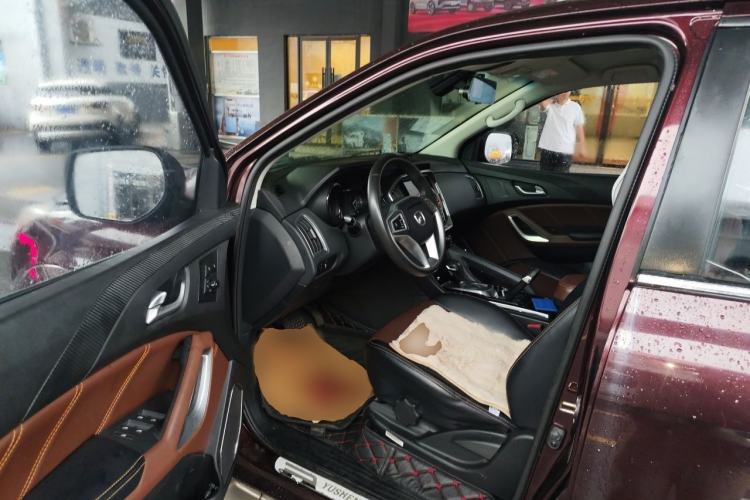 Used JMC Yusheng S350 2017 2.0T Automatic 2WD Diesel Luxury Edition 5 Seats Driver Seat