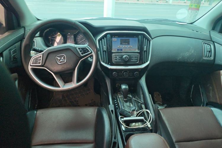 Used JMC Yusheng S350 2017 2.0T Automatic 2WD Diesel Luxury Edition 5 Seats Center Console