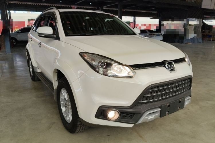Used JMC Yusheng S350 2017 2.0T Automatic 2WD Diesel Luxury Edition 5 Seats Exterior 2