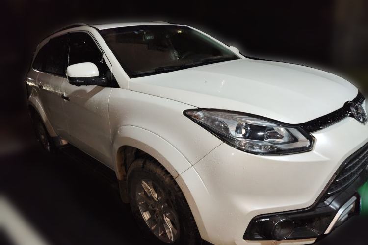 Used JMC Yusheng S350 2017 2.0T Automatic Two-Wheel Drive Diesel Ultra-Luxury 5-Seater Front Right 45 Deg