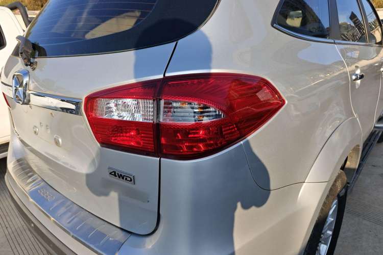 Used JMC Yusheng S350 2018 2.0T Automatic All-Wheel Drive Diesel Ultra-Luxury 5-Seater Exterior 6