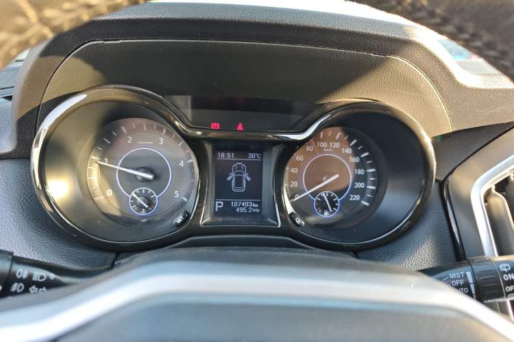 Used JMC Yusheng S350 2018 2.0T Automatic All-Wheel Drive Diesel Ultra-Luxury 5-Seater Instrument Cluster