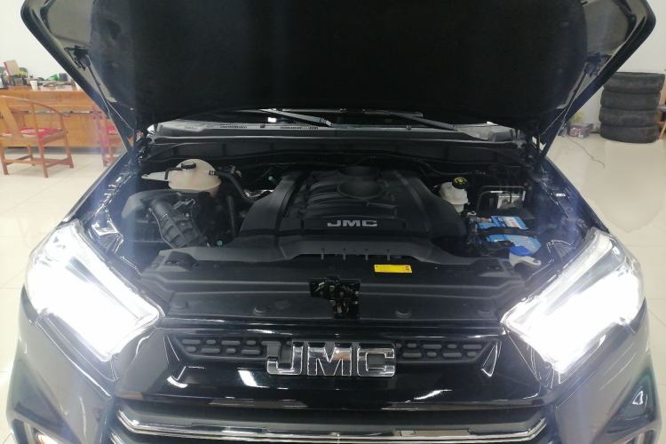 Used JMC Yusheng S350 2020 2.0T Automatic All-Wheel Drive Gasoline Comfort Edition Engine Bay
