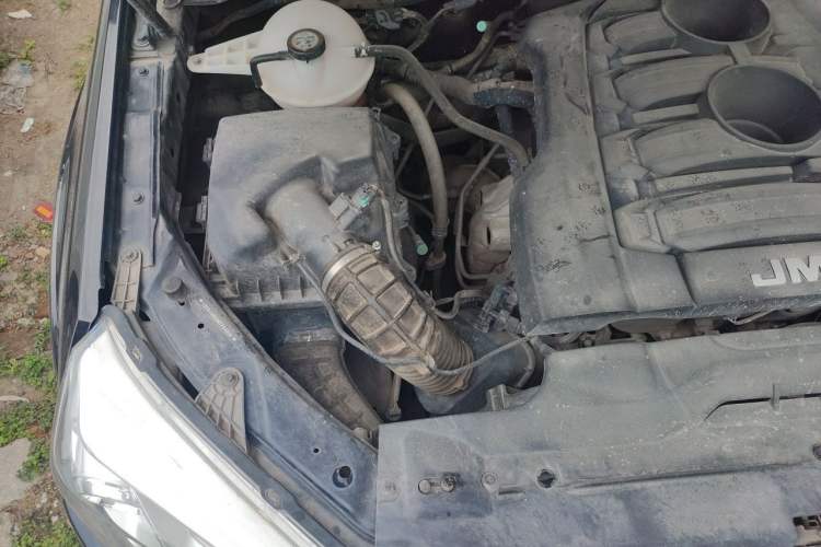 Used JMC Yusheng S350 2020 2.0T Automatic All-Wheel Drive Gasoline Comfort Edition Engine Bay Right