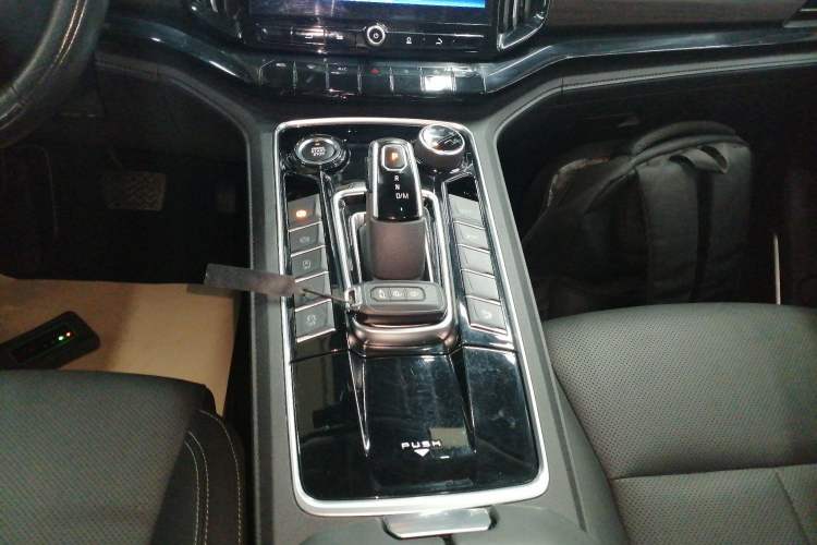 Used JMC Yusheng S350 2020 2.0T Automatic All-Wheel Drive Gasoline Comfort Edition Gear Lever