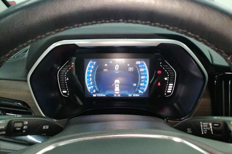Used JMC Yusheng S350 2020 2.0T Automatic All-Wheel Drive Gasoline Comfort Edition Instrument Cluster