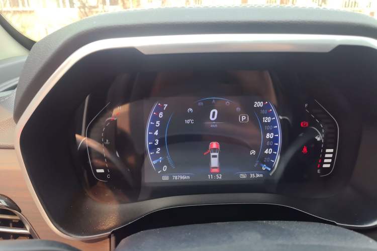 Used JMC Yusheng S350 2020 2.0T Automatic All-Wheel Drive Gasoline Comfort Edition Instrument Cluster