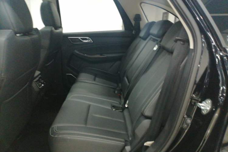 Used JMC Yusheng S350 2020 2.0T Automatic All-Wheel Drive Gasoline Comfort Edition Interior 4
