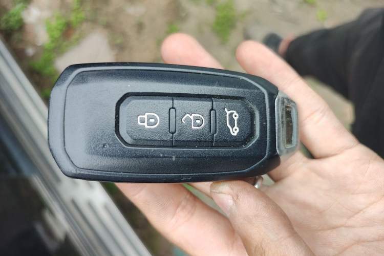 Used JMC Yusheng S350 2020 2.0T Automatic All-Wheel Drive Gasoline Comfort Edition Vehicle Key