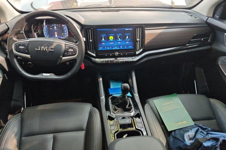 Used JMC Yusheng S350 2020 2.0T Manual 4x4 Gasoline Comfort Edition Center Console