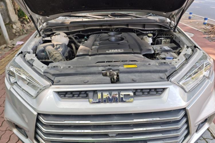 Used JMC Yusheng S350 2020 2.0T Manual 4x4 Gasoline Comfort Edition Engine Bay