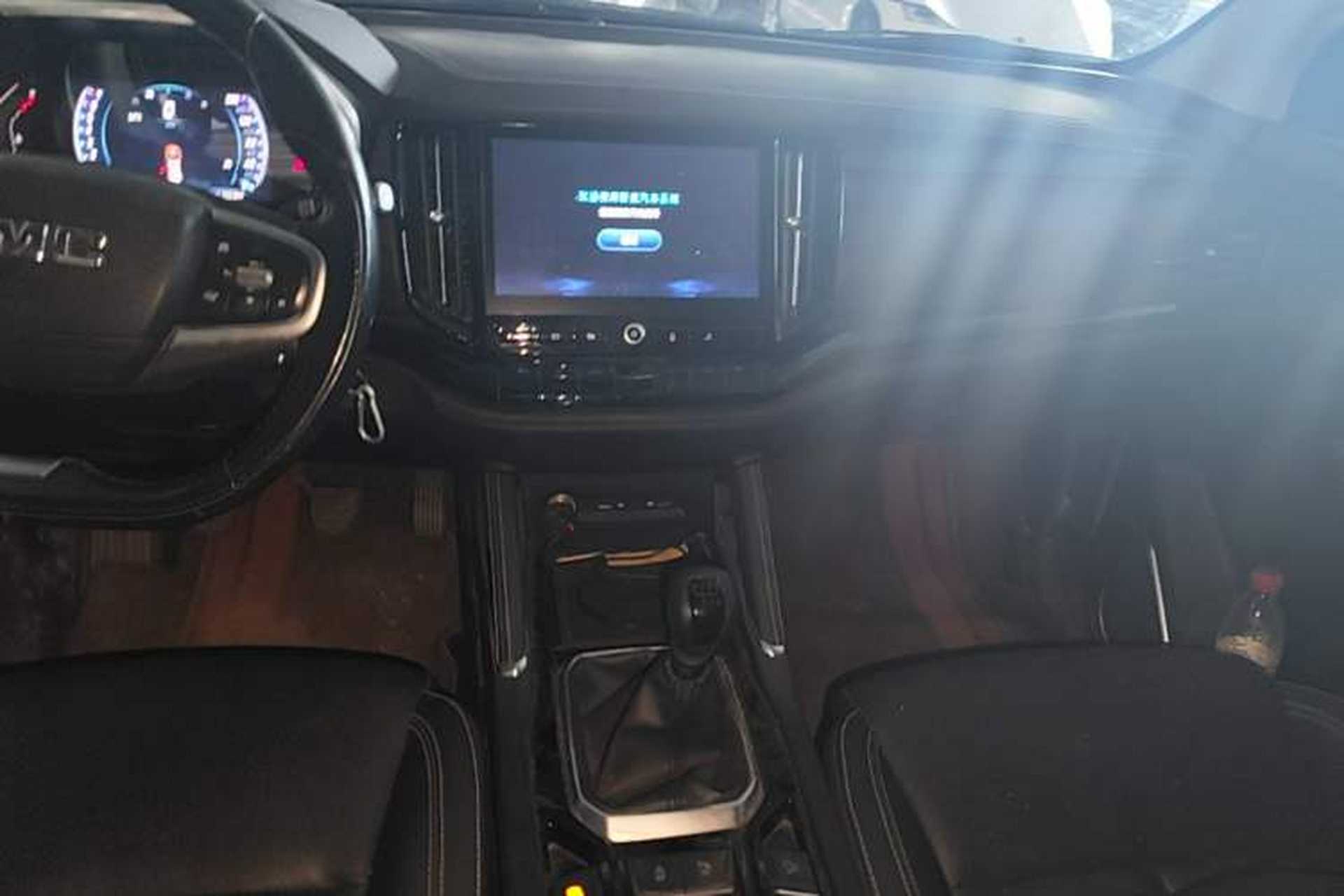 Used JMC Yusheng S350 2020 2.0T Manual 4x4 Gasoline Comfort Edition Audio And AC Panel
