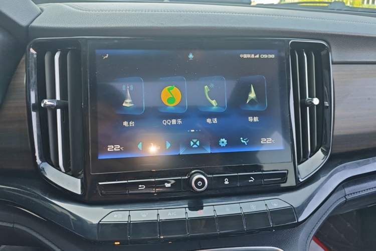 Used JMC Yusheng S350 2020 2.0T Automatic All-Wheel Drive Gasoline Comfort Edition Audio And AC Panel