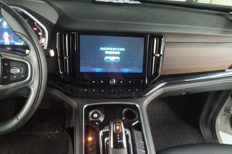 Used JMC Yusheng S350 2020 2.0T Automatic Two-Wheel Drive Gasoline Comfort Edition Audio And AC Panel