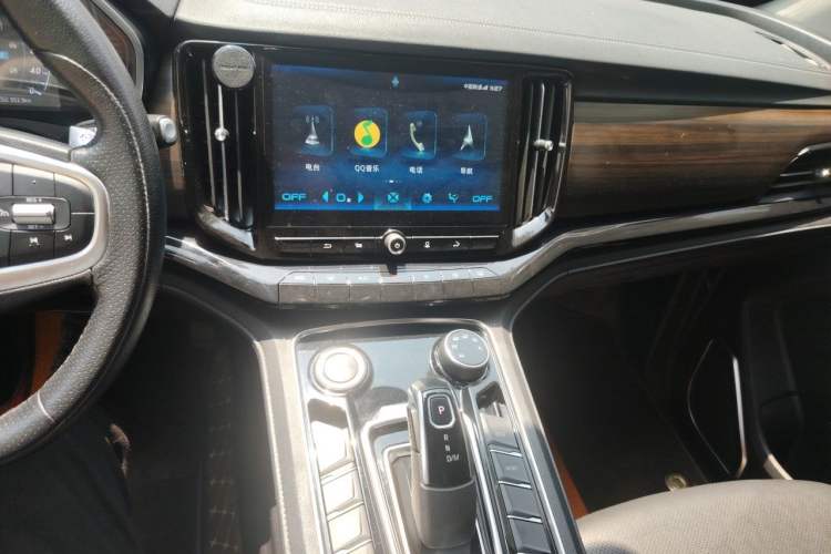 Used JMC Yusheng S350 2020 2.0T Automatic All-Wheel Drive Gasoline Comfort Edition Audio And AC Panel