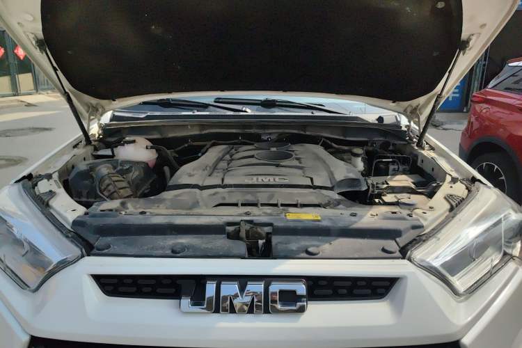 Used JMC Yusheng S350 2020 2.0T Automatic All-Wheel Drive Gasoline Comfort Edition Engine Bay